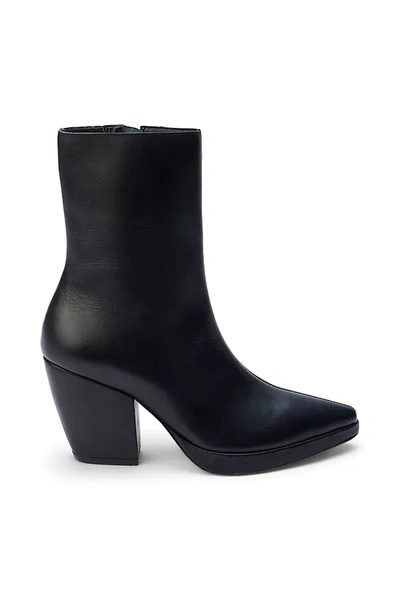 Matisse Hendrix Pointed Toe Boot In Black