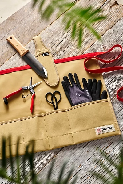 Terrain Niwaki Garden Tool Gift Set In Multicolor
