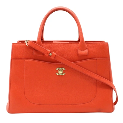 Pre-owned Chanel Executive Leather Tote Bag () In Orange
