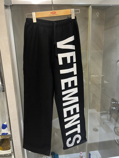 Pre-owned Vetements Big Logo Sweatpants In Black ModeSens