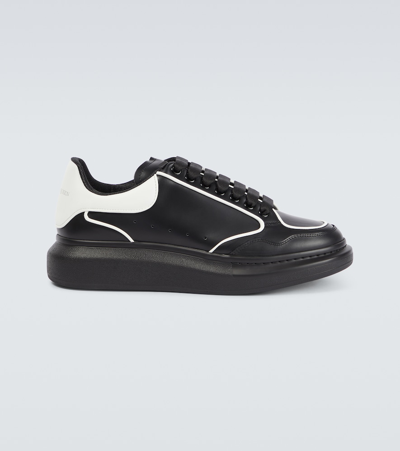 Alexander Mcqueen 45mm Oversized Leather Sneakers In Black