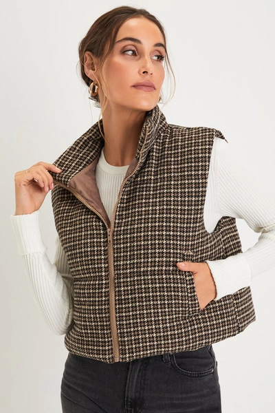 Lulus Cloud Nine Cutie Brown Houndstooth Cropped Puffer Vest