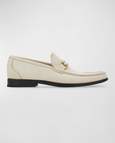 Ferragamo Gancini-plaque Leather Loafers In Mascarpone