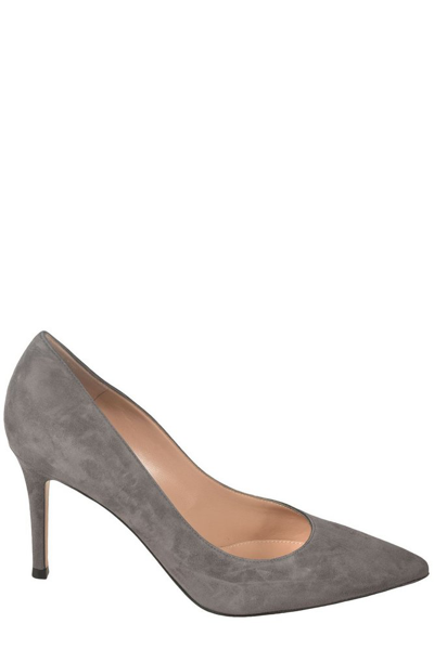 Gianvito Rossi Pointed In Grey