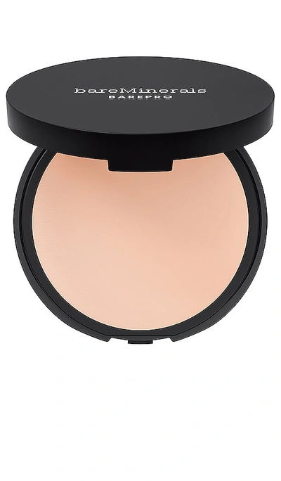 Bareminerals Barepro 16-hr Skin-perfecting Powder Foundation In Fair 10 Cool