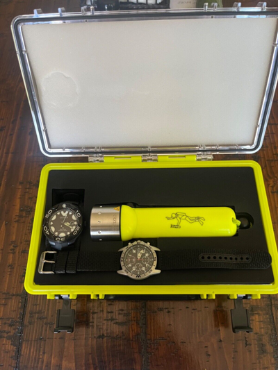 Pre-owned Citizen Promaster Diver And A Seiko 7 T 92