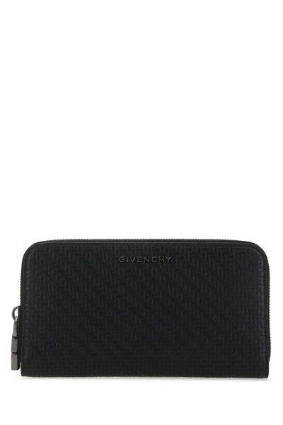 Givenchy Logo Detailed Zipped Long Wallet In 001