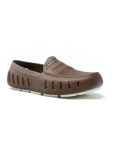 Floafers Men's Country Club Driver Water Shoes In Driftwood Brown/coconut In Beige