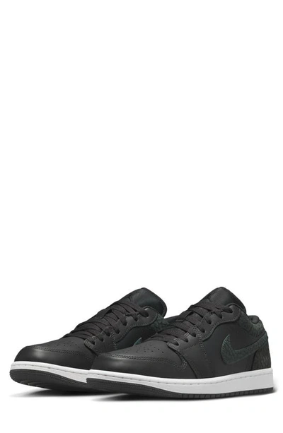 Jordan Men's Air  1 Low Se Shoes In Black