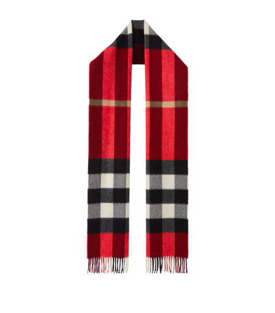 Burberry The Classic Check-pattern Fringed-trim Scarf In Rot