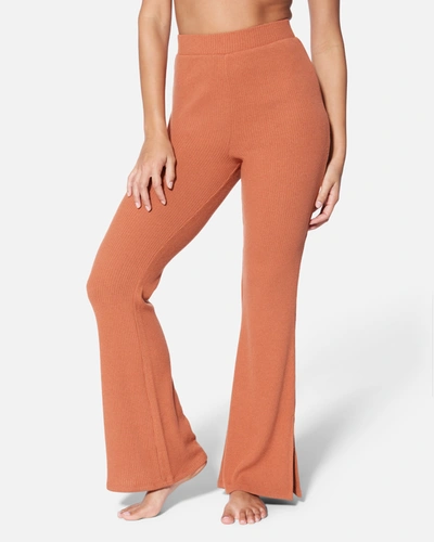 Hyfve Women's Essential Fleece Ribbed Flare Pants In Baked Clay