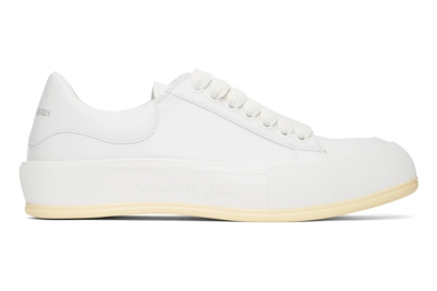 Pre-owned Alexander Mcqueen Leather Deck Plimsoll White