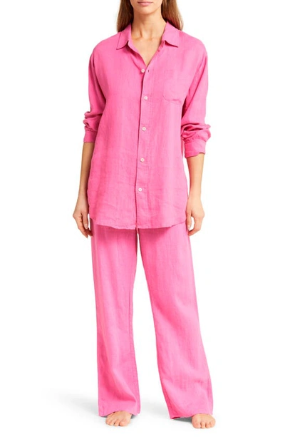 Desmond & Dempsey Long Sleeve Cotton Pajamas In Plain Linen Cerise