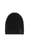 NEVER ENOUGH NEVER ENOUGH LOGO PATCH KNITTED BEANIE