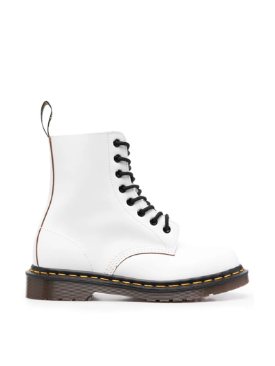 Dr. Martens' Dr. Martens 1460 Lace In White