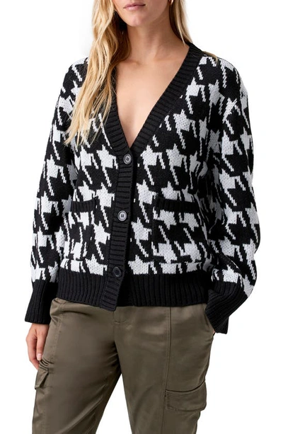 Sanctuary Warms My Heart Cardigan Jumper In Black