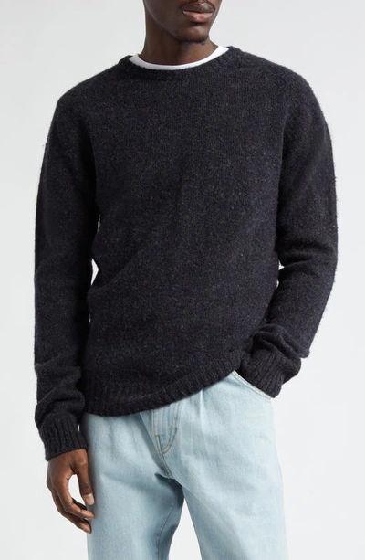 Noah Shetland Crewneck Sweater Charcoal In Grey