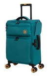 IT LUGGAGE SIMULTANEOUS 20-INCH SOFTSIDE SPINNER LUGGAGE