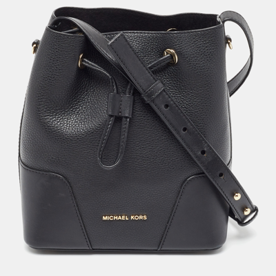 Pre-owned Michael Kors Black Leather Nicole Bucket Bag