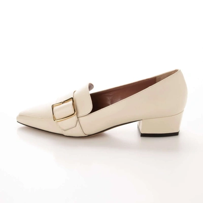 Bally Harumi Women's 6223783 Bone Calf Leather Buckled Mules In Beige