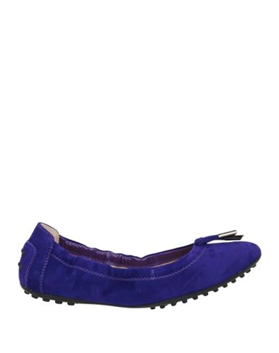 Tod's Embellished Suede Ballet Flats In Indigo