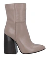 ANGELA GEORGE ANGELA GEORGE WOMAN ANKLE BOOTS DOVE GREY SIZE 6 SOFT LEATHER