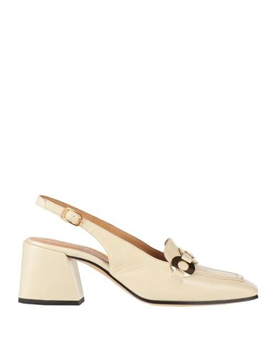 Pomme D'or Woman Pumps Cream Size 8 Leather In White