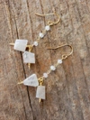 A Blonde And Her Bag La Jolla In Moonstone In White