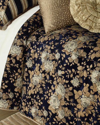 Austin Horn Collection Juniper Queen Comforter In Brown