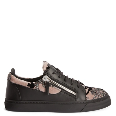 Giuseppe Zanotti Gail Low-top Panelled Sneakers In Black
