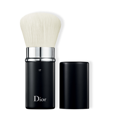 Dior Backstage Kabuki Brush N°17 In White