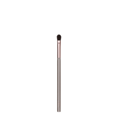 Delilah Eyeshadow Brush In N/a