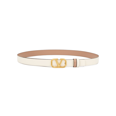 Valentino Garavani Garavani Vlogo Reversible Leather Belt In Ivory