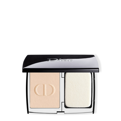 Dior Forever Natural Velvet Compact Foundation In White