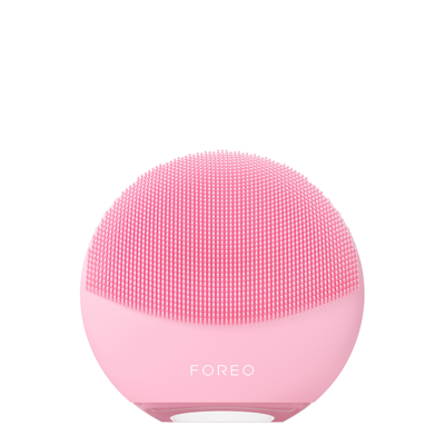 Foreo Luna 4 Mini Smart 2-zone Facial Cleansing Device In White