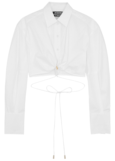 Jacquemus Le Chemise Plidao Cropped Stretch-cotton Shirt In White