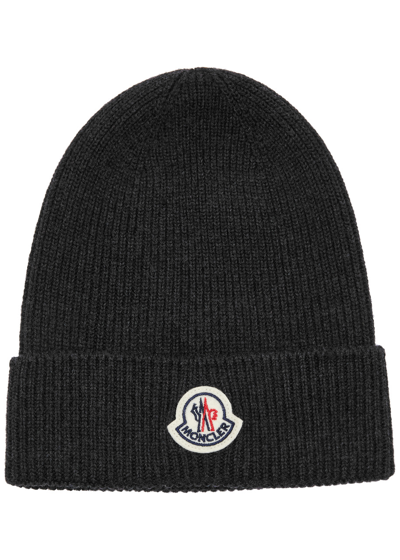 Moncler Ribbed Wool Beanie In Grey