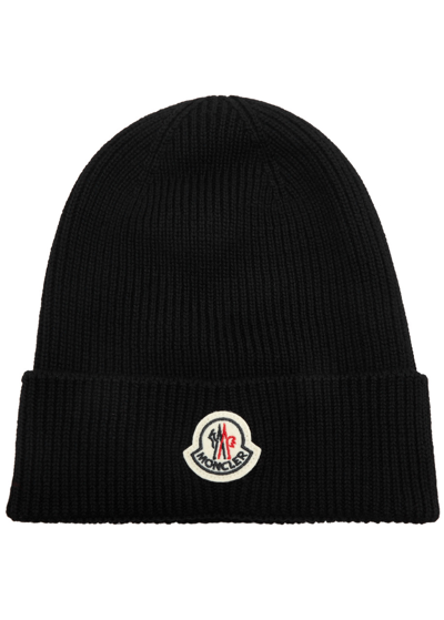 Moncler Ribbed Wool Beanie In Black