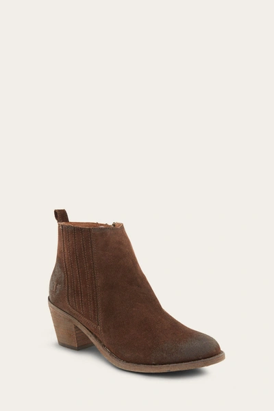 The Frye Company Frye Alton Chelsea Boots In Chocolate
