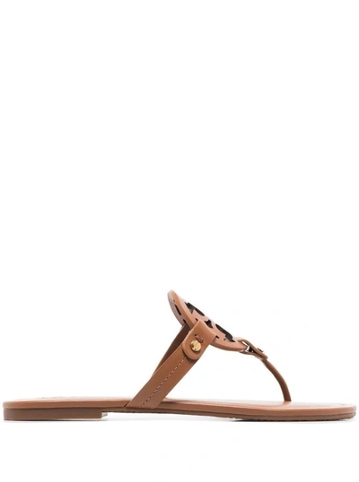 TORY BURCH MILLER' BROWN THONG SANDAL WITH TONAL LOGO IN LEATHER
