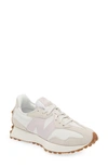 New Balance 327 Sneaker In White