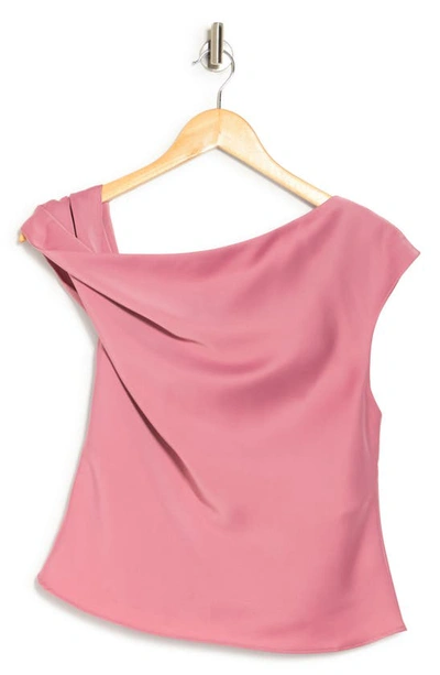 Wayf One-shoulder Twist Top In Rose