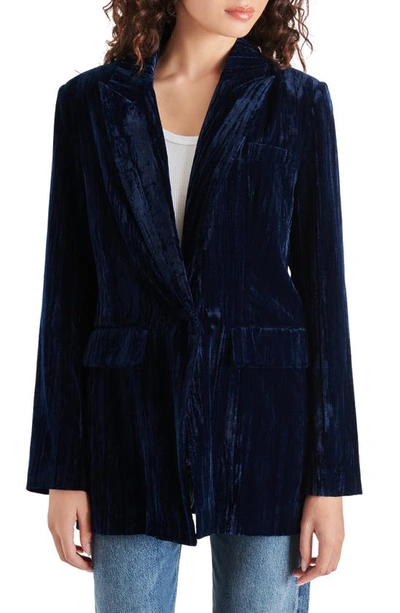 Steve Madden Women's Crushed Velvet Boyfriend Blazer In Midnight Blue