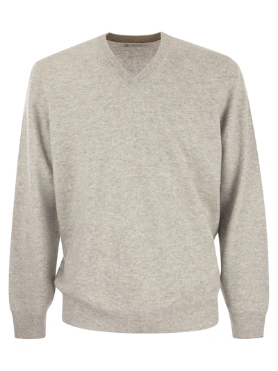 BRUNELLO CUCINELLI BRUNELLO CUCINELLI CASHMERE V NECK SWEATER