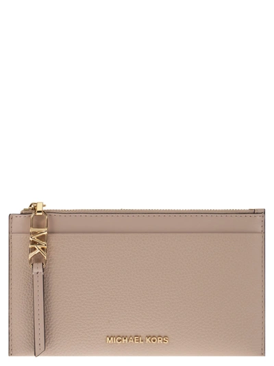Michael Kors Large Credit Card Holder In Grained Leather In Pink