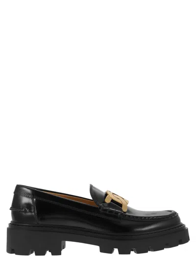 Tod's Moccasin With Chain In Black