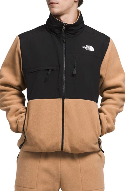 The North Face Relaxed Fit Denali Jacket In Butter/black