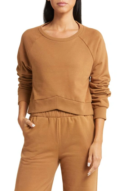 Beyond Yoga Uplift Cropped Pullover In Toffee