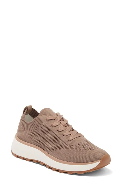 Nordstrom Rack Lesley Sneaker In Tan Smoke