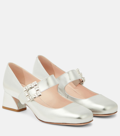 Roger Vivier Très Vivier Metallic Leather Mary Jane Pumps In Silver